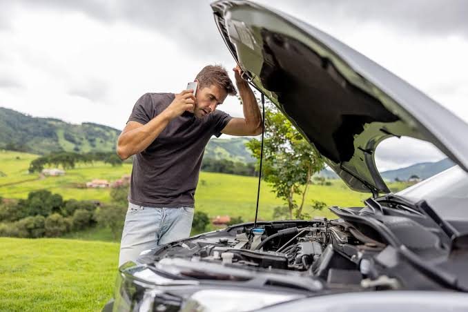 Roadside Assistance Plans - Review Coverage Before Long Trips